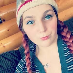 Meet your Posher, Zoelyn